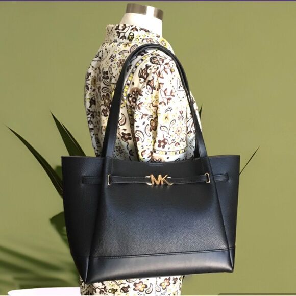 MICHAEL KORS BLACKREED LARGE BELTED TOTE LEATHER TRAVEL OFFICE VACATION SCHOOL - Picture 1 of 5